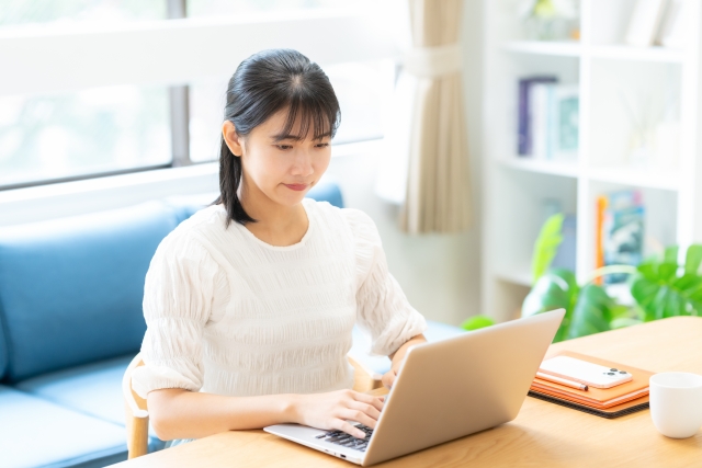 在宅で学習でき、無理なく自分のペースで資格取得